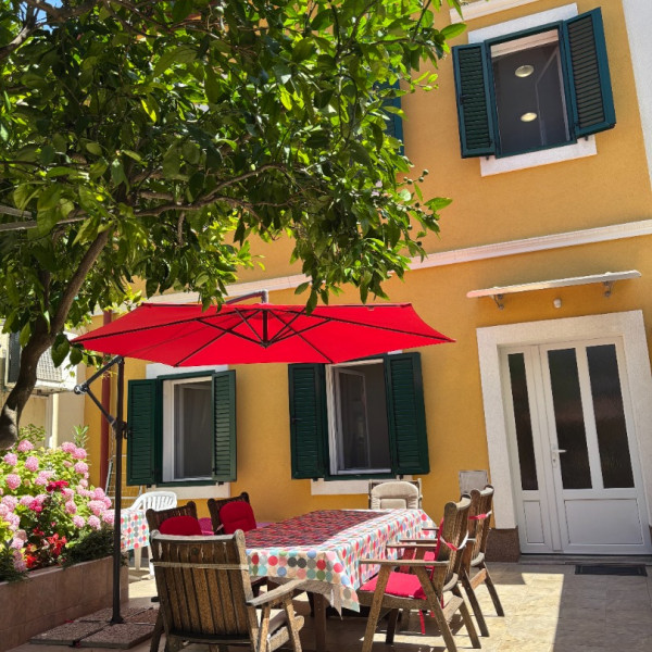 Little villa Tony Crikvenica Croatia, Family Apartments Parat Crikvenica 51260 Crikvenica