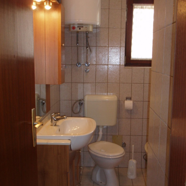 Kupaonica / wc, Apartments Vesna,  Family Apartments Parat Crikvenica 51260 Crikvenica