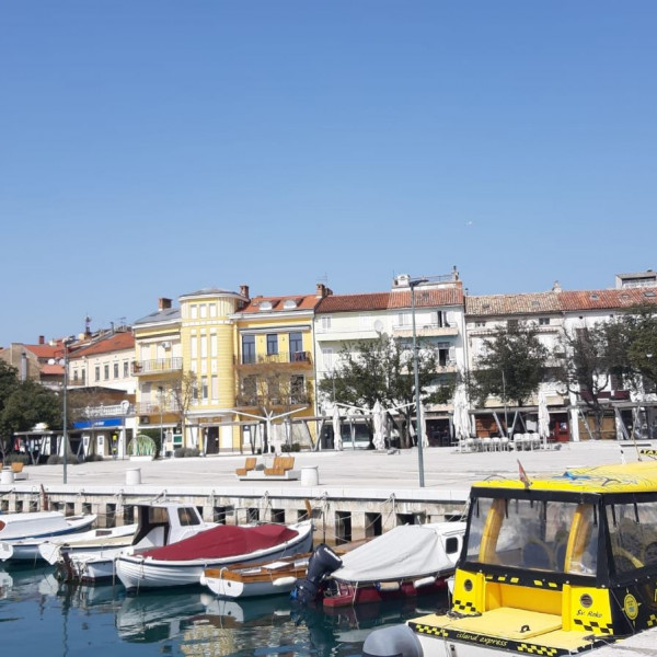 Apartments Vesna, Family Apartments Parat Crikvenica 51260 Crikvenica