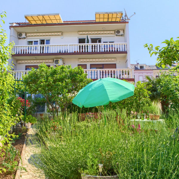 Apartments Vesna, Family Apartments Parat Crikvenica 51260 Crikvenica